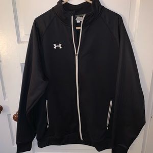 Men’s Large Under Armour  Zip up